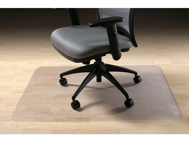 Stoelmat Polycarbonaat Voor Harde Vloeren 90x120cm