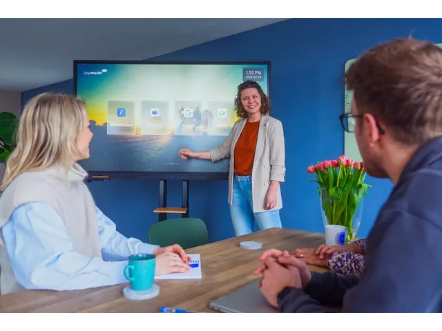 Evolve 2 Professional Touch Monitor 75 inch + mobiel onderstel