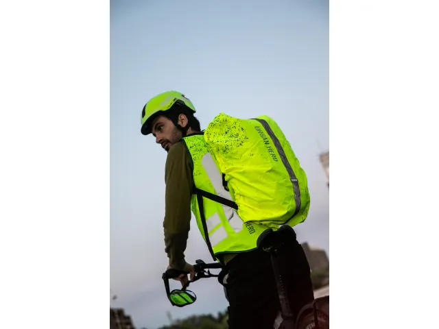 Urban Hero Tashoes Geel Reflecterend 30-35 liter