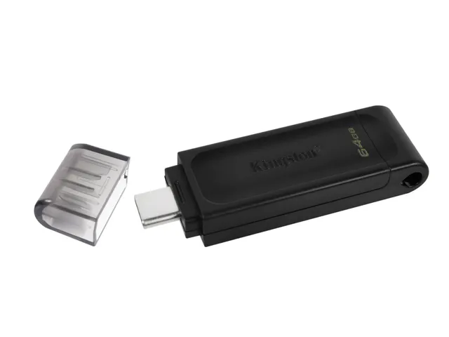 64GB USB-C 3.2 Gen 1 DataTraveler 70