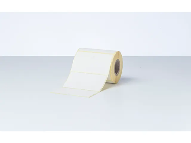 Brother BDE-1J044076-066 voorgestanste labelrol met witte labels van 7