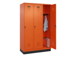 locker,HxBxD 1950x1200x500mm,3vak,vak B 400mm,draaigrendel,sokkel