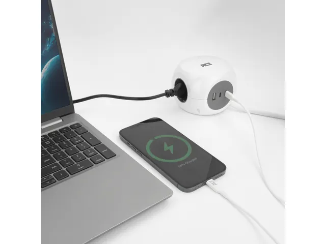 Cube multiprise ACT 3 prises inclus 2x USB C/A 1,5m blanc/gris FR/BE