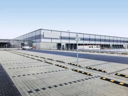 parkeerplaatsbegrenzing,B 1800mm,recyclebaar rubber,zwart/geel
