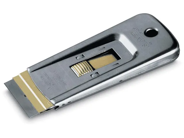 Glasschraper Metaal Inclusief 1 Reservemes