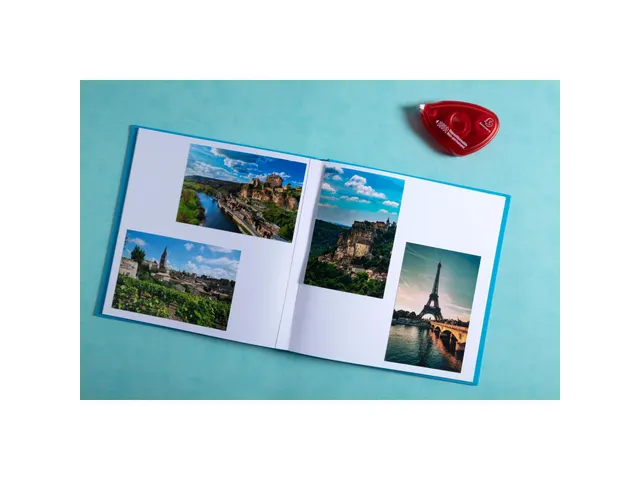 Alb livre 30p blc 25 x25cm Plum turquoise