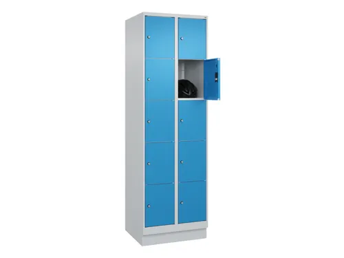 lockerkast,HxBxD 1950x600x500mm,2x5vakken,vak B 300mm,cil.-slot,sokkel