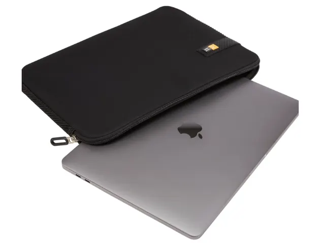 Case Logic slim laptop and MacBook Pro hoes voor 13,3'' laptops zwart