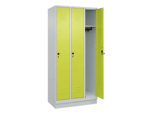 locker,HxBxD 1950x900x500mm,3vak,vak B 300mm,draaigrendel,sokkel