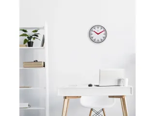 Stationsklok - 25.5cm - Stille wandklok - Wit - nXt by NeXtime - "Newc - 2