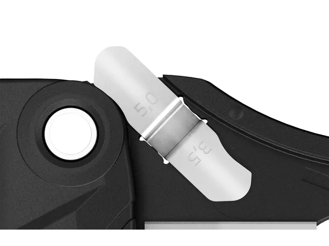 Cutter Martor Secumax 320 rectangulaire 4mm noir