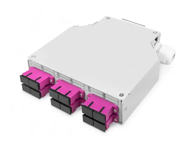 glasvezel DIN-raildoos MM-OM4 uitgerust met SC-adapter en pigtail