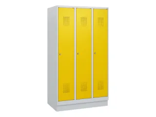 schoollocker,HxBxD 1630x900x500mm,3vak,vak B 300mm,cil.-slot,sokkel - 2