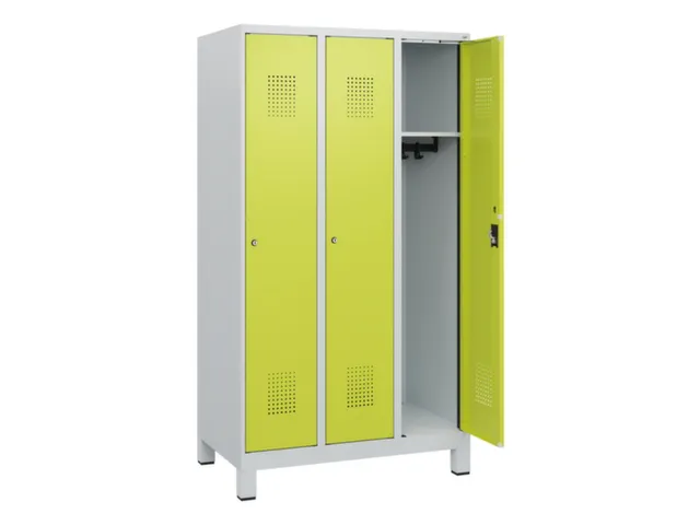 schoollocker,HxBxD 1630x900x500mm,3vak,vak B 300mm,cil.-slot,voeten