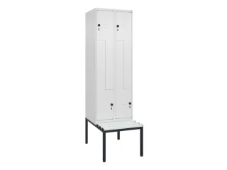 Z-garderobekast,HxBxD 2120x600x815mm,2vak,vak B 300mm,draaigrendel - 1