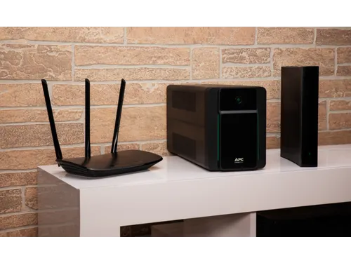 APC Back-UPS BX1600MI Noodstroomvoeding - 1600VA, 6x C13, USB
