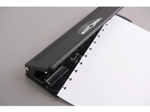 Perforator Zwart