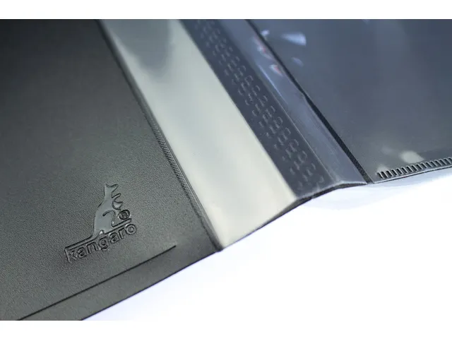 Album de presentation Kangaro 20 pochettes noir A5 frontview