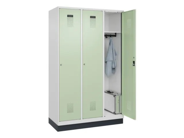 locker,HxBxD 1950x1200x500mm,3vak,vak B 400mm,cil.-slot,sokkel