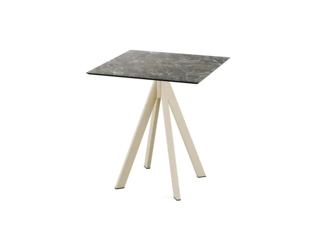 bistrotafel,HxBxD 730x700x700mm,rechthoekig,4voeten zandkleuren