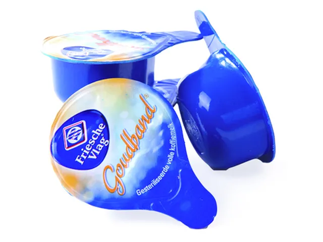 Koffiemelk Friesche Vlag goudband cups 10x7.5 gram