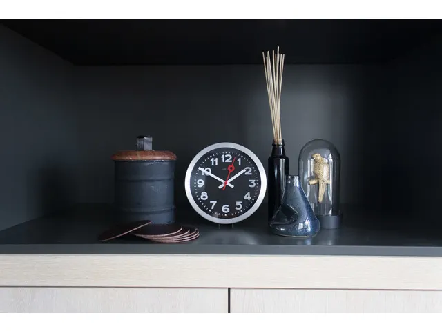 Horloge murale NeXtime 'Station' Ø19cm aluminium brossé noir