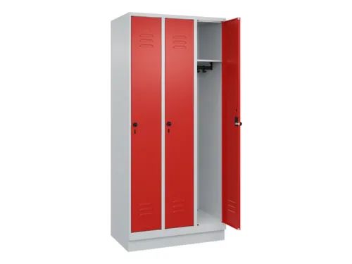 locker,HxBxD 1950x900x500mm,3vak,vak B 300mm,draaigrendel,sokkel