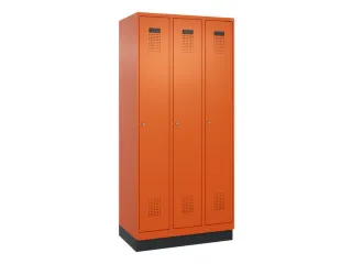 locker,HxBxD 1950x900x500mm,3vak,vak B 300mm,cil.-slot,sokkel - 3