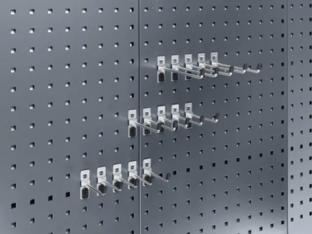 perfoplaat,blad HxB 991x457mm,plaatstaal,RAL3004,m. 16haken