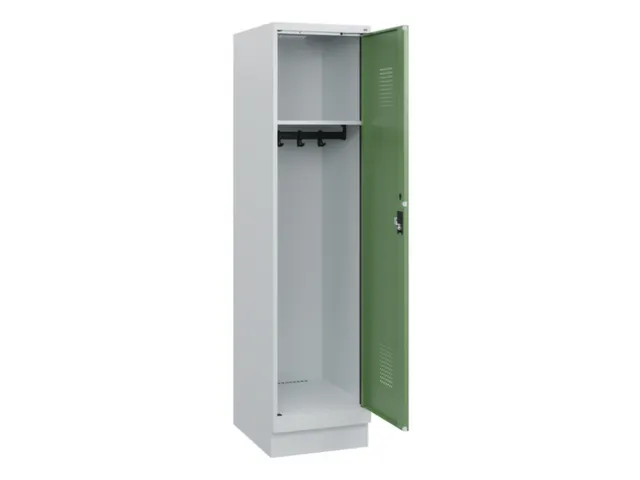 schoollocker,HxBxD 1630x400x500mm,1vak,vak B 400mm,cil.-slot,sokkel