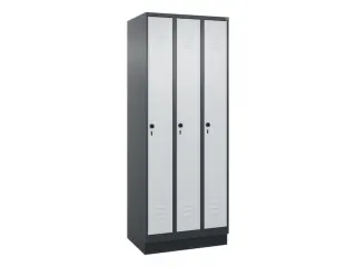 locker,HxBxD 1950x750x500mm,3vak,vak B 250mm,draaigrendel,sokkel - 1