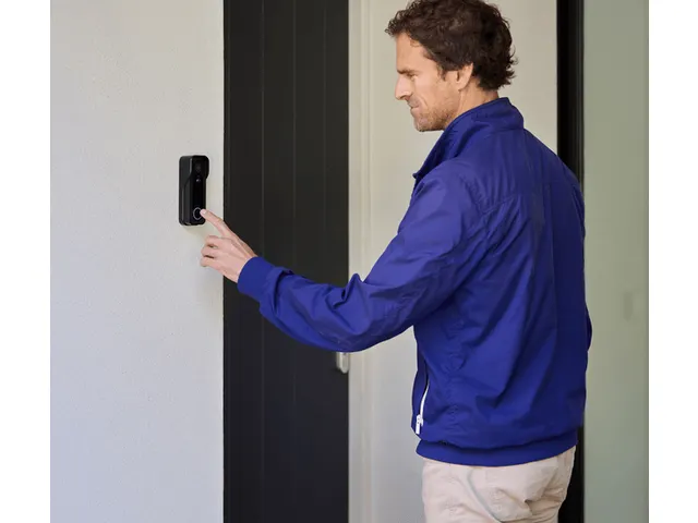 Deurbelcamera Trust DOORCAM-3000B Wi-Fi zwart
