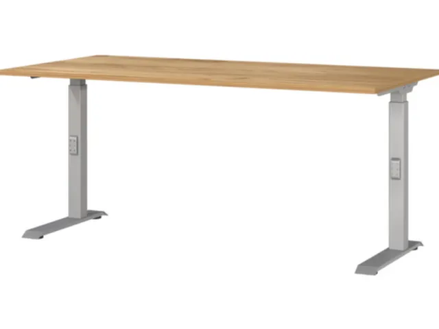 In hoogte verstelbaar bureau,HxBxD 680-910x1600x800mm