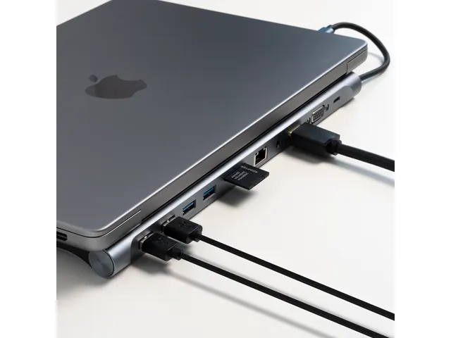 12 in 1 - Type-C Docking Hub Station