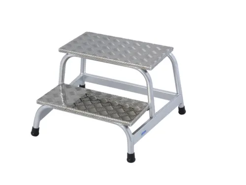 Montagetrap Aluminium H 0 4M 2Treden Incl. Platform Treden Traanplaat
