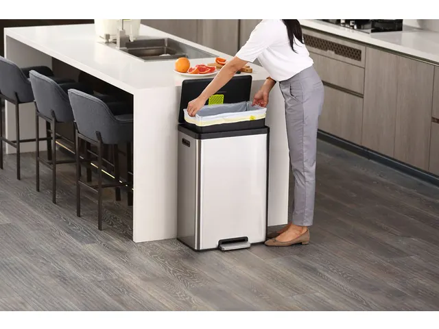 EcoCasa II Pedaalemmer 45 Liter Mat RVS