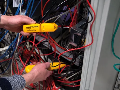 Multifunctionele kabelzoeker kabeltester met toongenerator en signaal