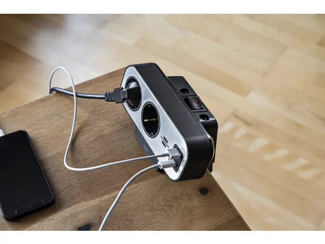 Stekkerdoos Brennenstuhl Estilo bureau duplex 10-voudig 1 USB C, 1 USB