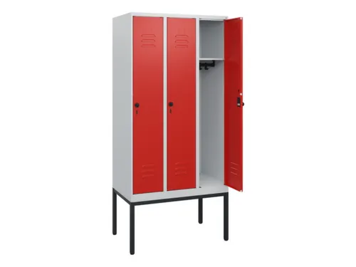 locker,HxBxD 1950x900x500mm,3vak,vak B 300mm,draaigrendel