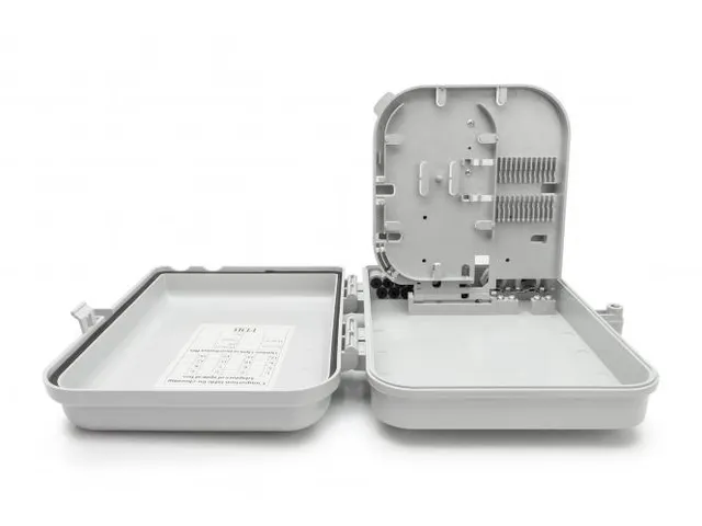 Buiten FTTH-box voor 16 kabels en 16x LC/DX of 16x SC/SX