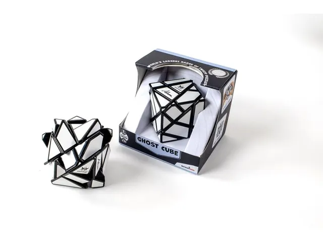 Recent Toys Ghost Cube 7+