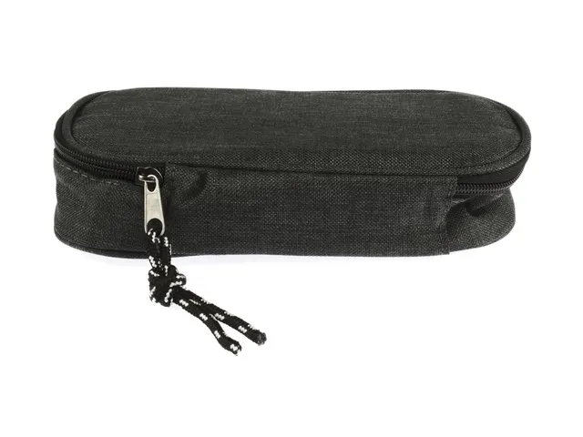 Etui Kangaro met inleg zwart ca 22x5x9cm