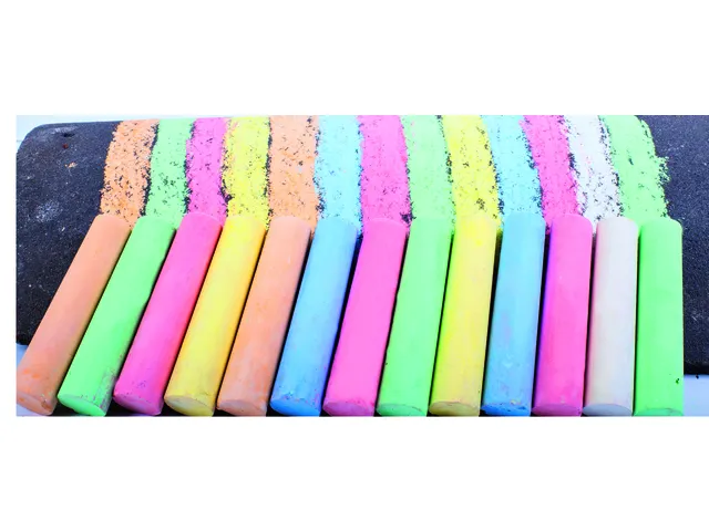 Stoepkrijtverf Creall Chalk Paint 6 kleuren à 250ml