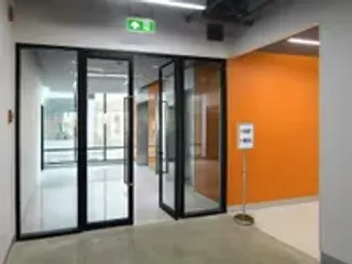 OUTLET Vloerstandaard met aluminium kliklijst A4 - 4