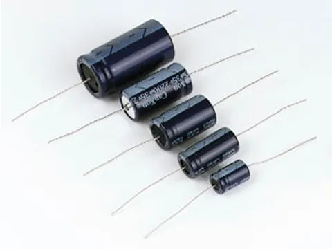 Elco Axiaal 100µF / 63V