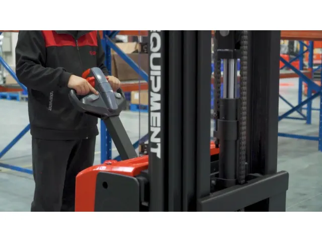 elektrohydraulische heftrucks,draagverm. 1600kg,vork L 1150mm