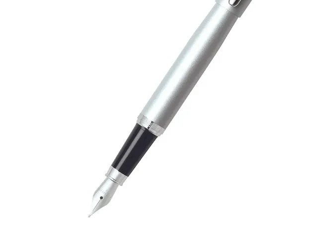 Vulpen SHEAFFER VFM E9400 F Strobe silver chrome plated