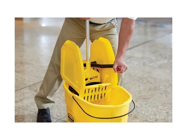 Combo WaveBrake à presse verticale, Rubbermaid