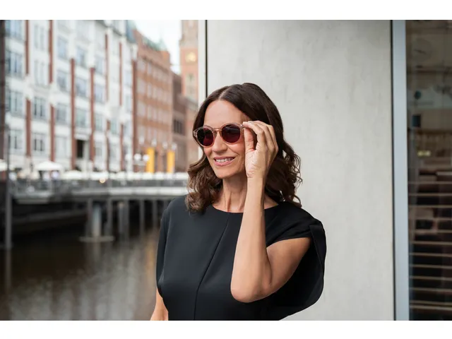 Zonnebril op sterkte I Need You +3.00dpt Milan roze