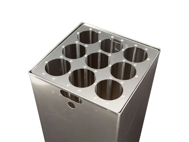 Liner et Support Gobelets Pour Carro 110L Aluminium